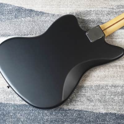 *NEW IN BOX* 2026 Fender MIJ Hybrid II Jazzmaster Noir – Limited Edition New Color image 4