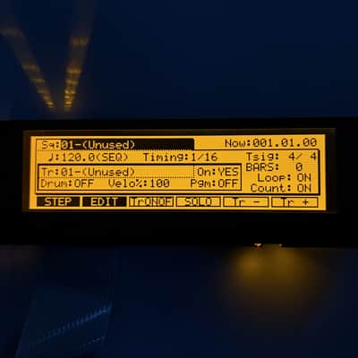 AKAI MPC2000XL and MPC2000 Classic BRAND NEW replacement LED Screen Display ORANGE BLACK BLUE
