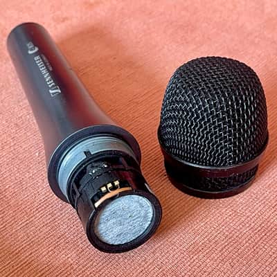 Sennheiser e835 Handheld Cardioid Dynamic Vocal Microphone 1998 - Present - Dark Grey image 4