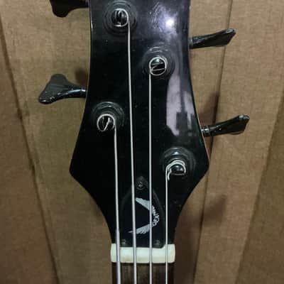 Dean Edge 09 Bass Guitar image 2