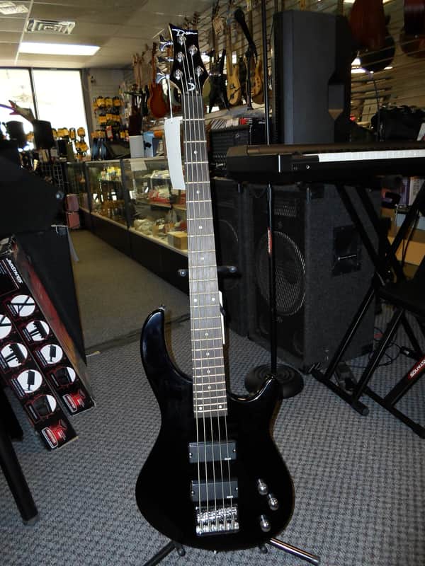 Dean Edge 09 5-String Bass Black image 1