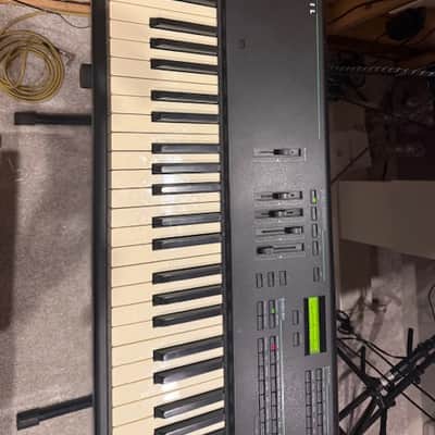 Kurzweil PC88mx 88-Key 64-Voice Performance Controller and Synthesizer 1990s - Black