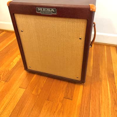 Mesa Walkabout Scout 15” Combo Amp with Matching Extension Cabinet In Rare Wine Red Lizard Tolex image 13