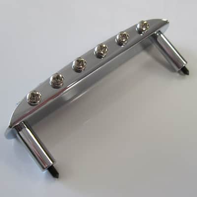 Fender Mustang Bridge with Height Adjustable Saddles 0081239049 image 3