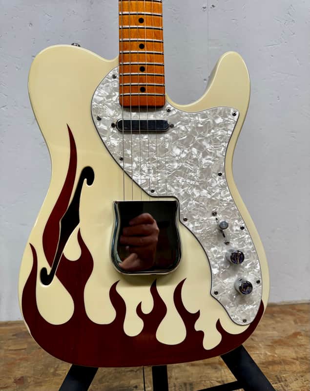‘03 Fender Classic Series Flame '69 Telecaster® Thinline 1/100 w/HSC