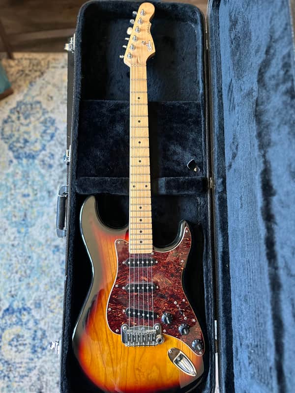 G&L Tribute Series Legacy with hardshell case! image 1