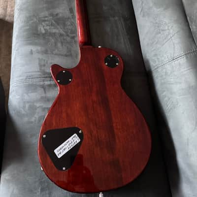 Gretsch G5220 Electromatic Jet BT with V-Stoptail and hard case image 3