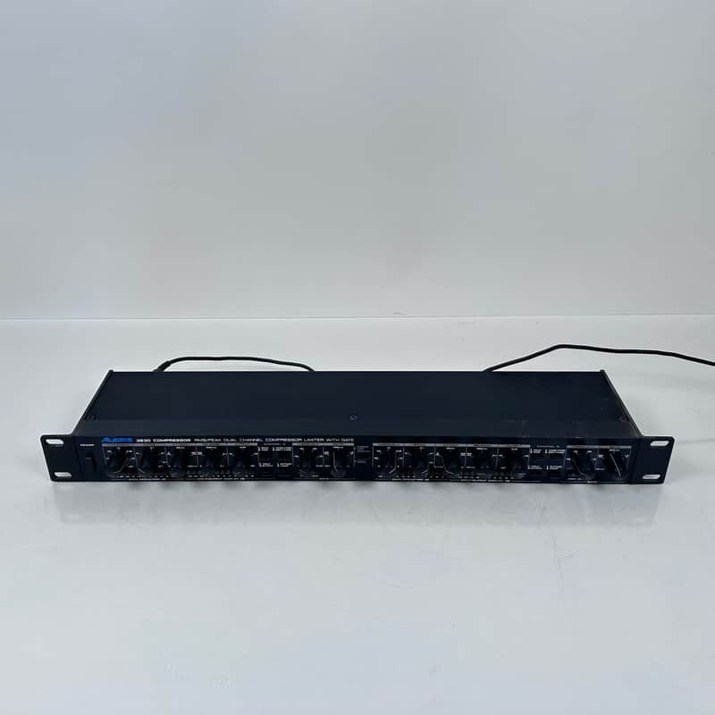 Alesis 3630 Dual Channel Compressor Limiter Gate | Reverb Australia
