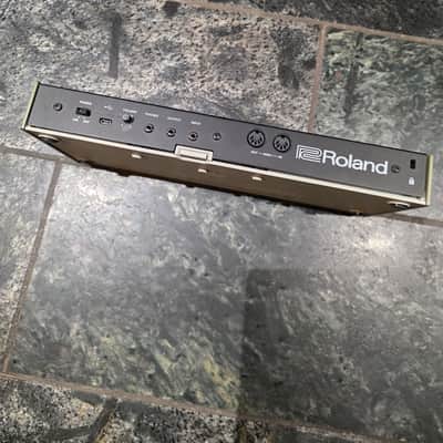 Immagine Roland JU-06A Boutique Series Synthesizer Module 2019 - Present - Black - 2