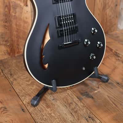 EVH SA-126 Special - Stealth Black image 2