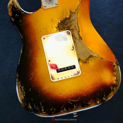 Fender Stratocaster Honey Burst H/S/H Reverse Headstock Aged Relic (RARE) image 4