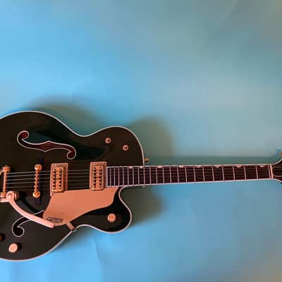 Gretsch G6196T-59 Vintage Select '59 Country Club with Bigsby 2016 - Present - Cadillac Green image 3