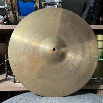 Zildjian 18" Hollow Logo Crash Cymbal image 1