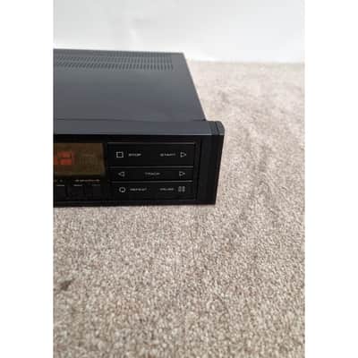 Rotel RCD-820BX2 Digital Stereo Compact Disc Player - CD Player - Good image 2