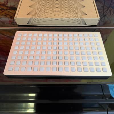 Monome 128 Grid | Reverb