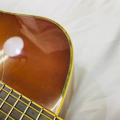 YAMAHA LL-6JS Acoustic guitar with single-ply top image 11