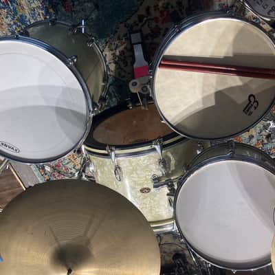 Slingerland – 1960s Vintage Radio King 4-Piece Set 22", 16", 13", with Matching 5x14" Artist Model Snare Drum  – White Marine Pearl image 15