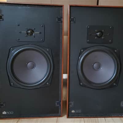 ADS 500 Two Way Walnut Vintage Bookshelf Speakers - L500 - Will Ship! - Excellent! image 1
