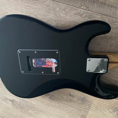 Squier Steve Rothery Stratocaster Marillion Squier by Fender Blac image 9