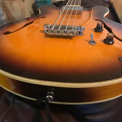 Vintage Ventura  Semi-hollow body bass guitar 335 copy 60’s-70’s Sunburst image 9
