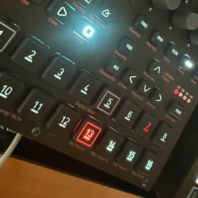 Elektron Syntakt 12 Track Drum Computer & Synthesizer 2022- Present - Black image 2