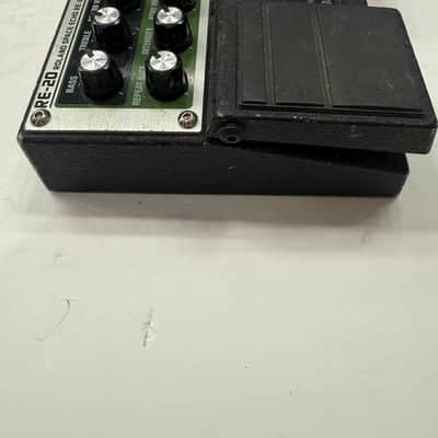 Boss RE-20 Roland RE-201 Space Echo Stereo Tape Delay Twin Guitar Effect Pedal image 4