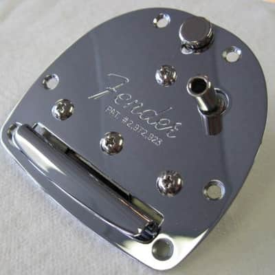 Fender Classic Player Jaguar Jazzmaster Tremolo Tailpiece 0076232049 image 1