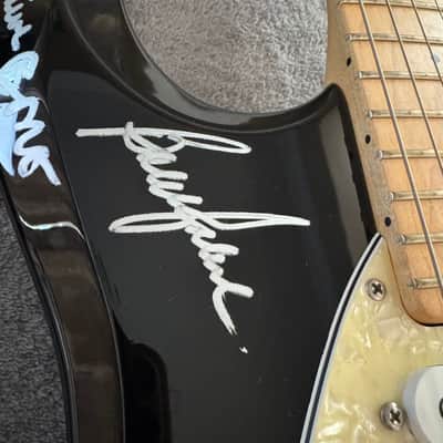 Ernie Ball Music Man Silhouette Special – Multi-Signed Hard Rock Cafe 25 Years of Rock Charity Guitar w/ Hard Case image 7