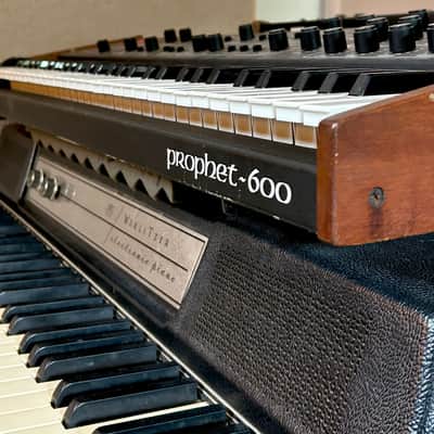 Sequential Prophet 600 61-Key 6-Voice Polyphonic Synthesizer 1982 - 1985 - Black with Wood Sides image 2