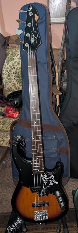 Peavey Zodiac BXP 4 String bass - Sunburst image 1