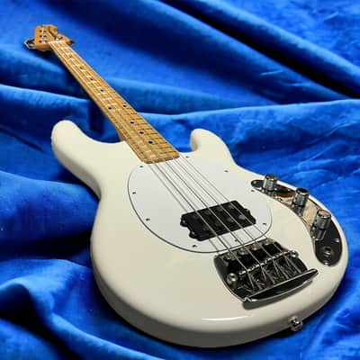 Ernie Ball Music Man StingRay 4 "70's Retro", Gloss White / Maple image 4