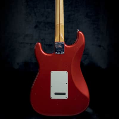 Fender Stratocaster (Standard) Candy Apple Red - 2011 image 5