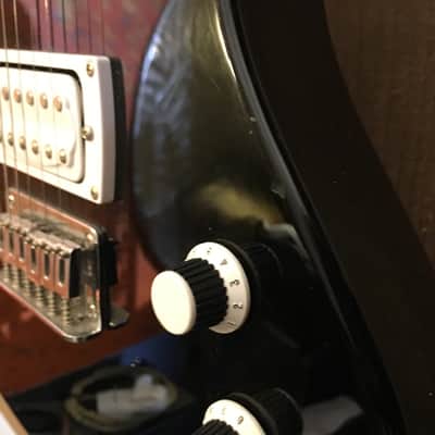 First Act ME 537 Single Cutaway Electric Guitar Black image 7