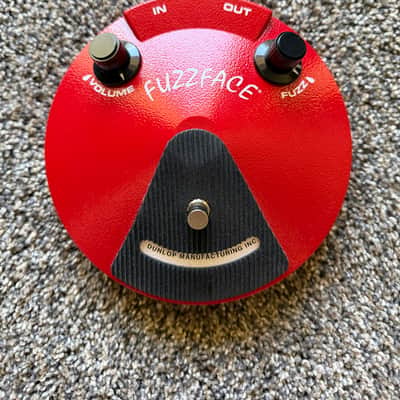 Dunlop JDF2 Fuzz Face 1990 - Present - Red image 1