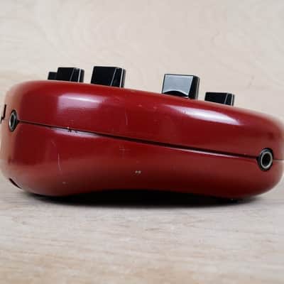 Line 6 POD Multi-Effect and Amp Modeler 2000 Red w/ Power Supply image 5