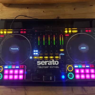 Pioneer DDJ-1000SRT 4-Channel Serato DJ Controller 2019 - Present - Black image 2