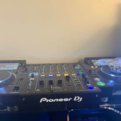 2x Pioneer CDJ 2000 NXS2 Nexus 2 Professional Multi Player/Djm 900 NXS2 image 6