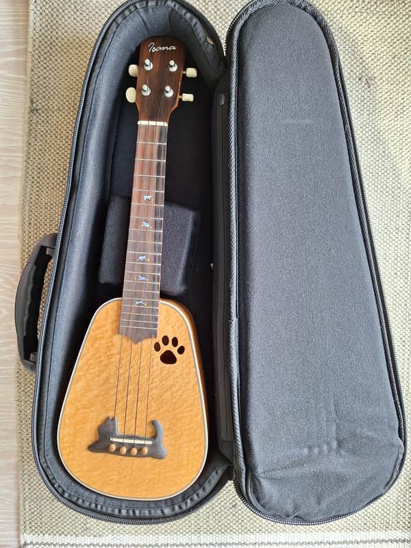Isana Ukulele Cat Soprano 2010s image 1