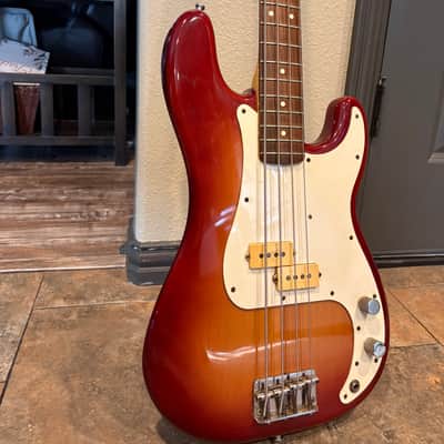 American Standard Fender Precision Bass 1982 - 1984 - Sienna Sunburst image 1