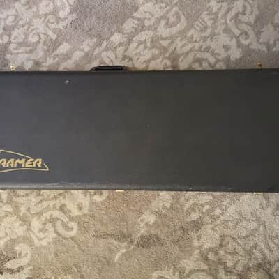 Kramer 86 Baretta certified signed by EVH image 8
