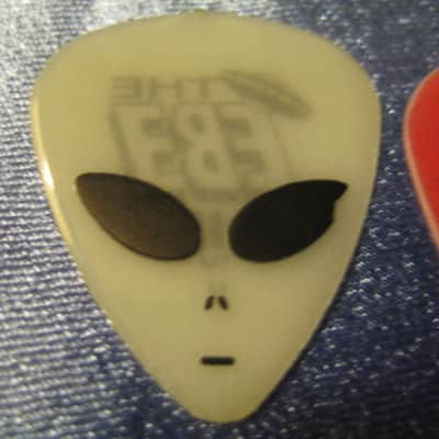 D'Andrea Alien Guitar Picks W/  Alien Design Graphics Set of 3 image 4