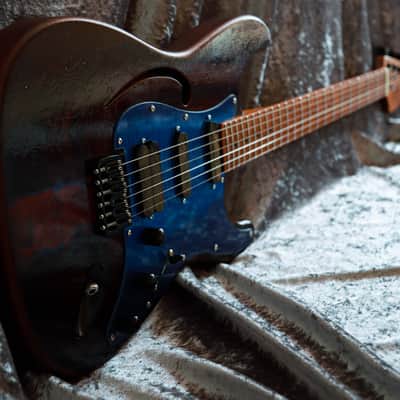 GB Liuteria Traditional Strato semi hollow rosewood and blue resin image 9