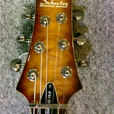 Schecter Banshee FR-P Floyd Rose Electric Guitar - Vintage Sunburst image 6