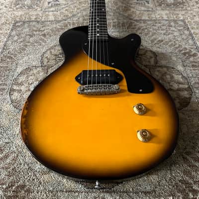 Eastman SB55/v-SB Solid Body Electric in Antique Sunburst Varnish w/ Hard Case & Free Pro Setup image 6