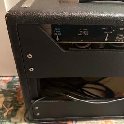 1965 Fender Vibro Champ Blackface 6- Watt 1x8" Guitar Combo image 5