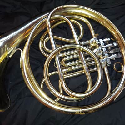 Getzen Caravelle Single French Horn, USA, with case and mouthpiece, Dented image 4