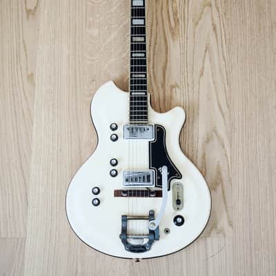 1965 Supro Martinique Val-Trol Resoglass Vintage Electric Guitar White, Valco image 2