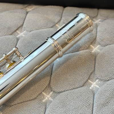 Yamaha Allegro Model YFL-372 Flute Silver Head Split E Low B image 15
