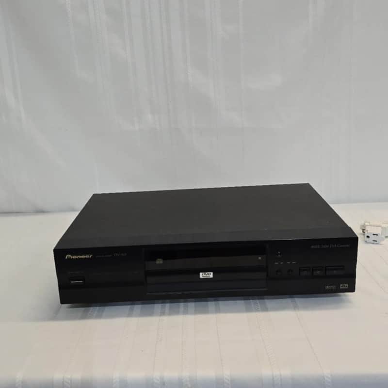 Pioneer DV-525 DVD Player - Black image 1