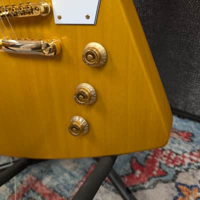 Epiphone '58 Korina Explorer 2023 - Aged Natural (White Pickguard) image 10